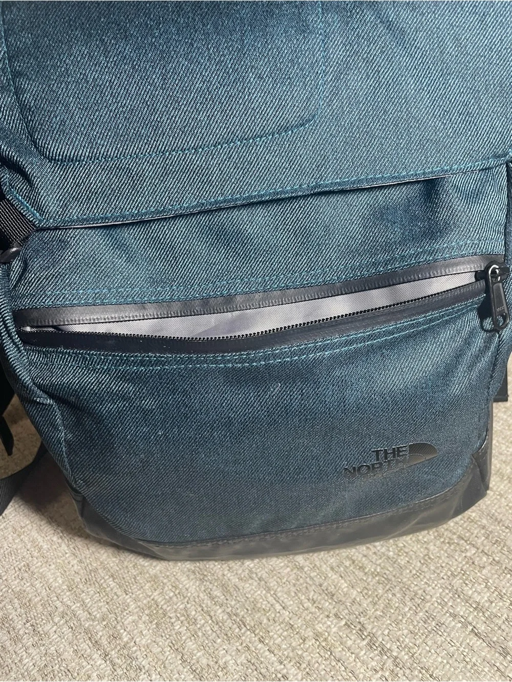 The North Face Navy Blue & Black Roll Top Messenger Bag Laptop Backpack